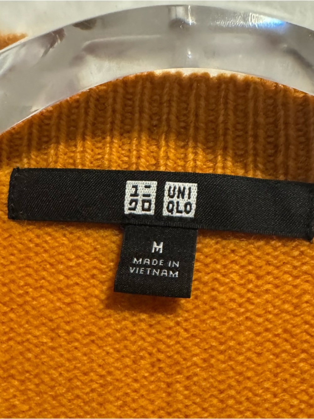 Uniqlo Mustard Orange Crewneck Sweater Size M Soft Knit Minimalist - Picture 3 of 6